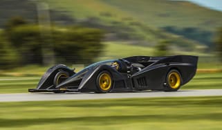 Rodin FZero - front action